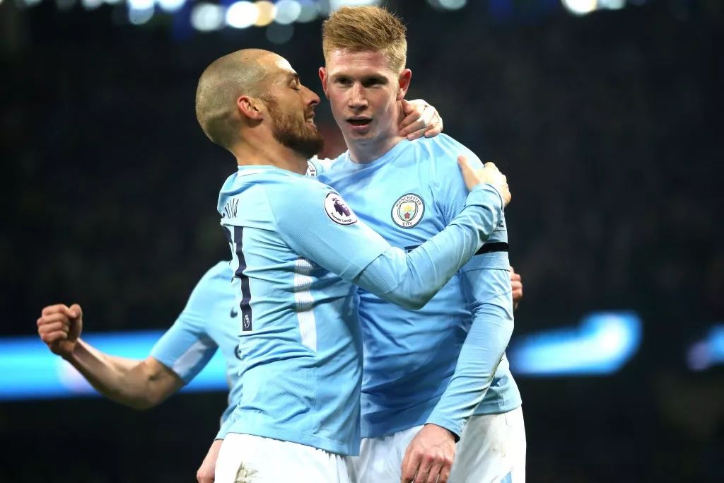  曼城五球横扫伯恩茅斯，福登上演大四喜  