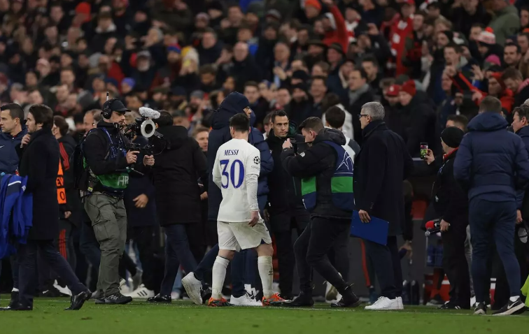  尤文欧冠出局牵连联赛表现低迷  