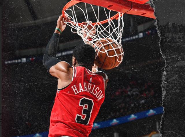  拉文扣篮大赛冠军状态火热，公牛大胜活塞冲击东部前八